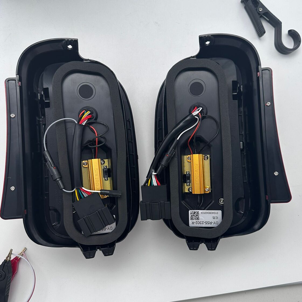 For BMW MINI Cooper Clubman R55 2007-2014 E57 E-number Pair of LED Tail Lights