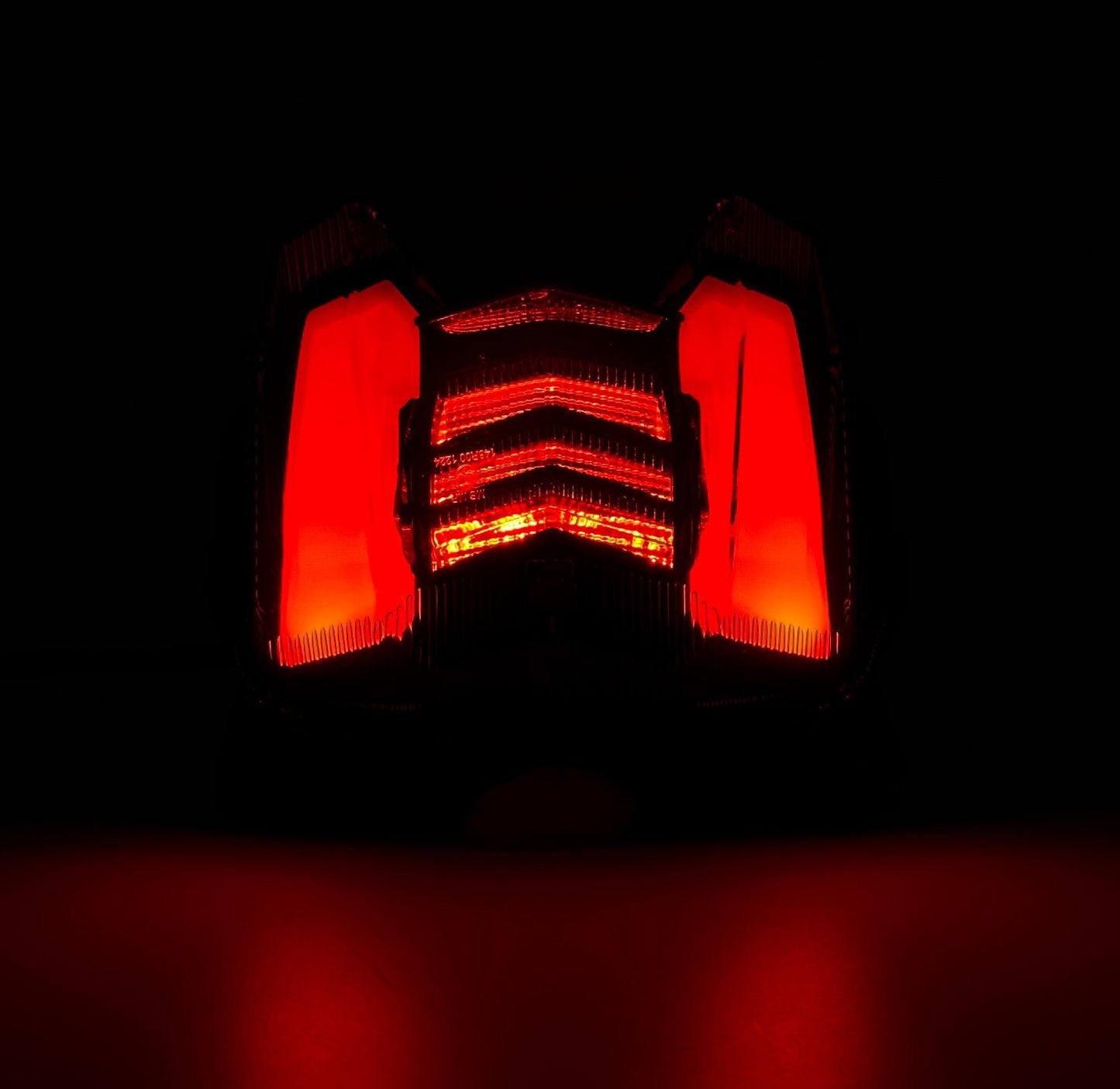 E-Mark LED Tail Light w/Turn Signal For Yamaha MT-09 MT09 FZ-09 FZ09 V 2018-2019