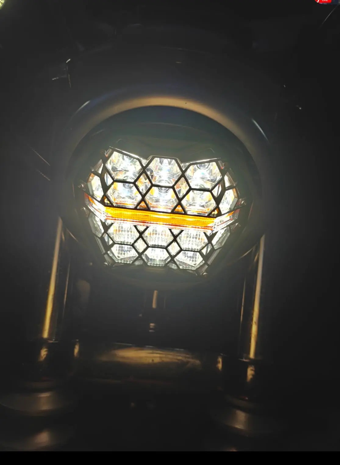 5.75" 5 3/4" 5.75 Inch Headlight Hi-Low Beam with Amber DRL For Harley Sportster Dyna Iron 883 Dyna Street XL 1200C FXSTC Triumph Simson